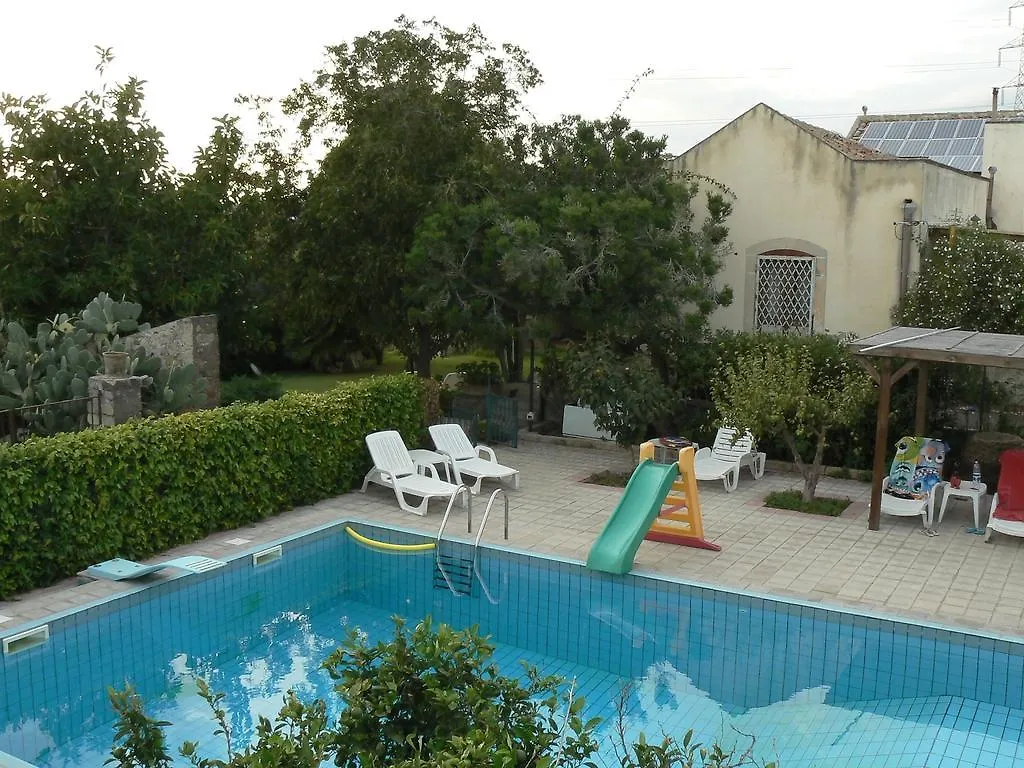 Agriturismo Ruvitello Misterbianco 0*,